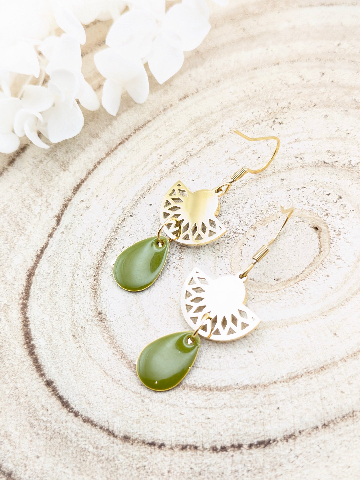Boucles d'oreilles feuillage vert