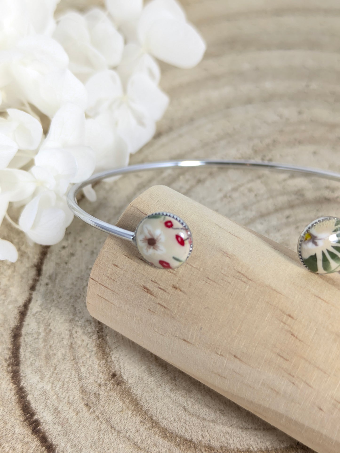 Bracelet jonc "Baies givrées"