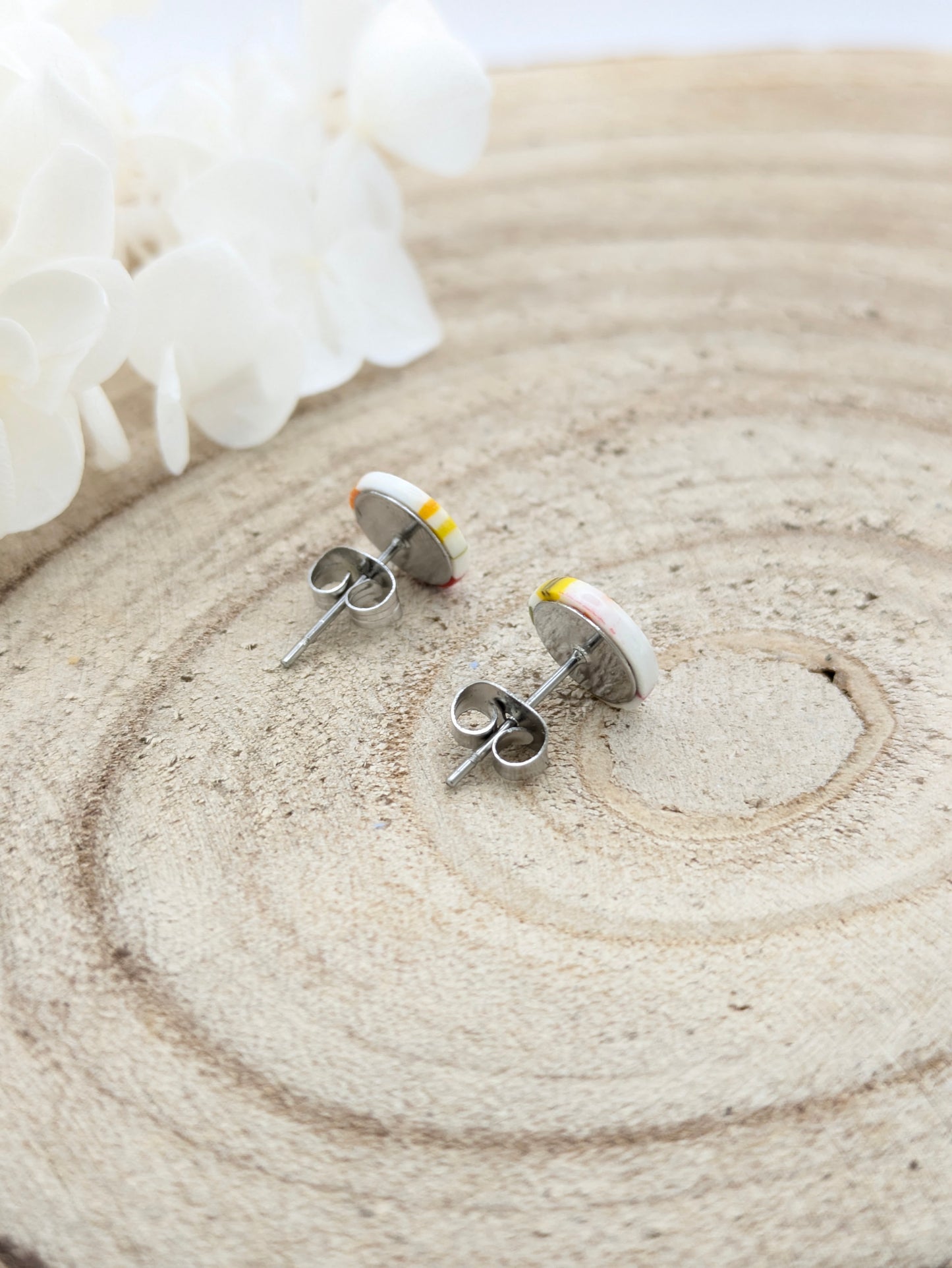 Boucles d'oreilles puces fleuries