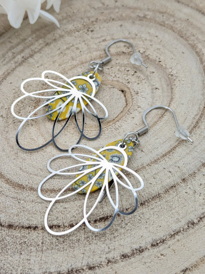 Boucles d'oreilles jaune en pâte polymère " Pâquerette" Les Créas d'Angel