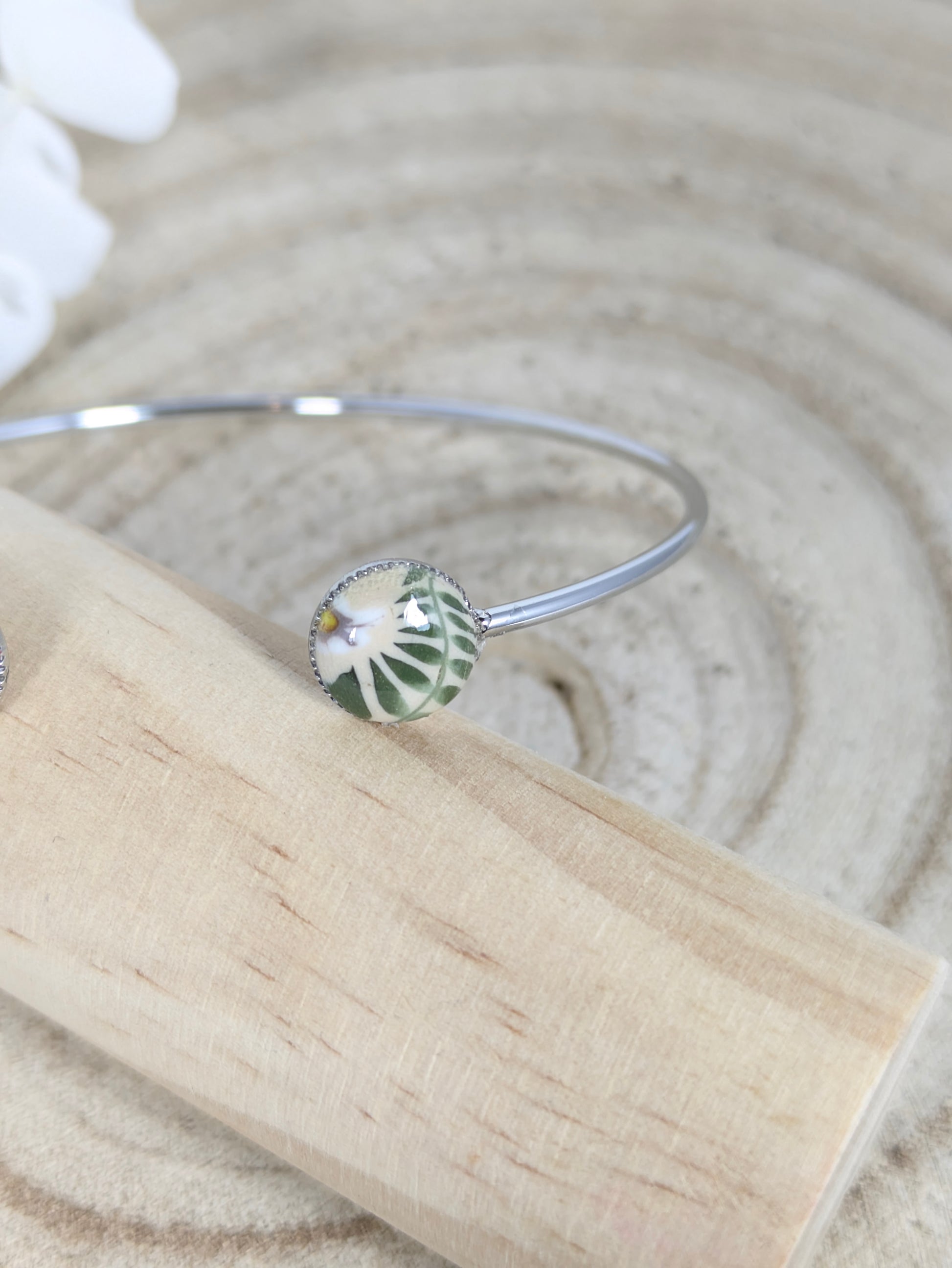 Bracelet jonc "Baies givrées"