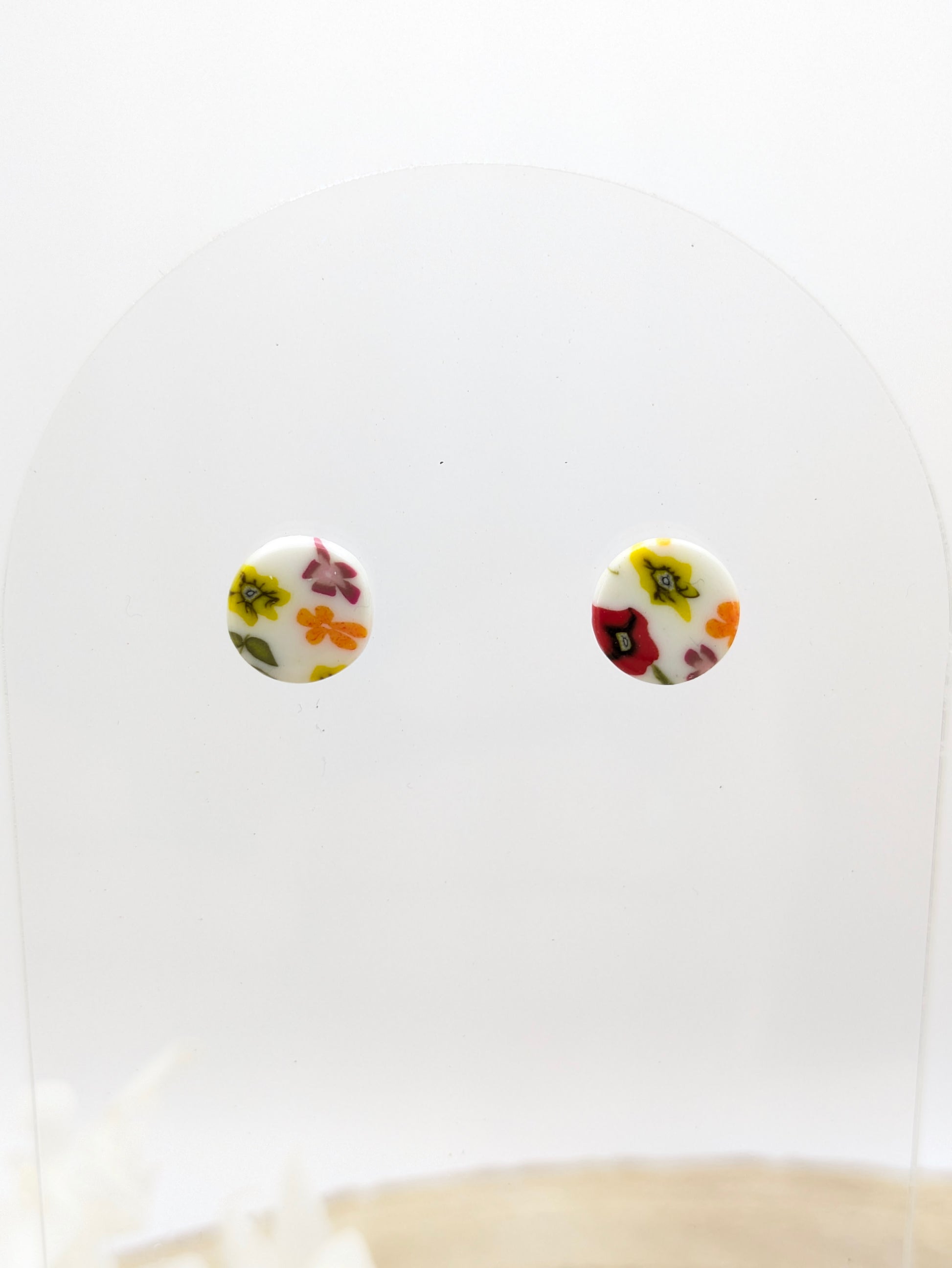 Boucles d'oreilles puces fleuries